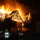 Hohenems: Drei Häuser in Brand