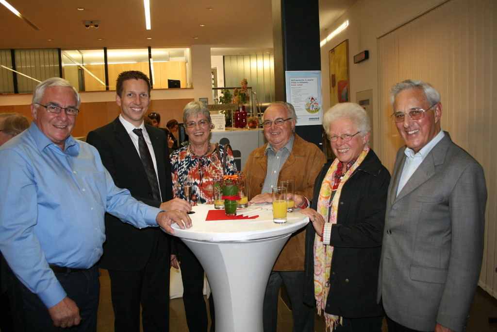 Sparkasse - Zeichnungen _64__JPG-1351420245