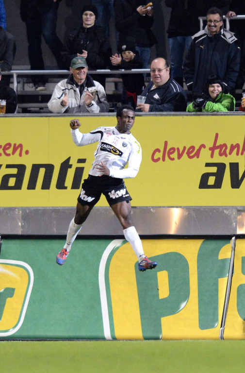 file6783a1k0rdccm4c9mcy_jpg-1351512319