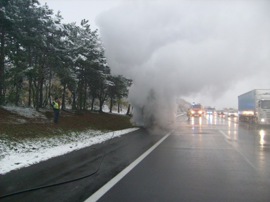 29102012_Lkw Brand A2 Leobersdorf _3_.JPG