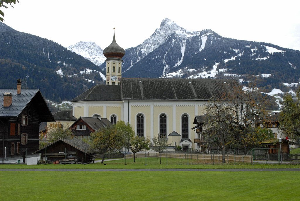 _c_ Gerhard Scopoli - Pfarrkirche Schruns - 221.jpg