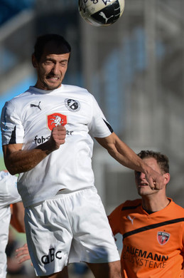 file67c689ybj5izw36x7z1_jpg-1352025263