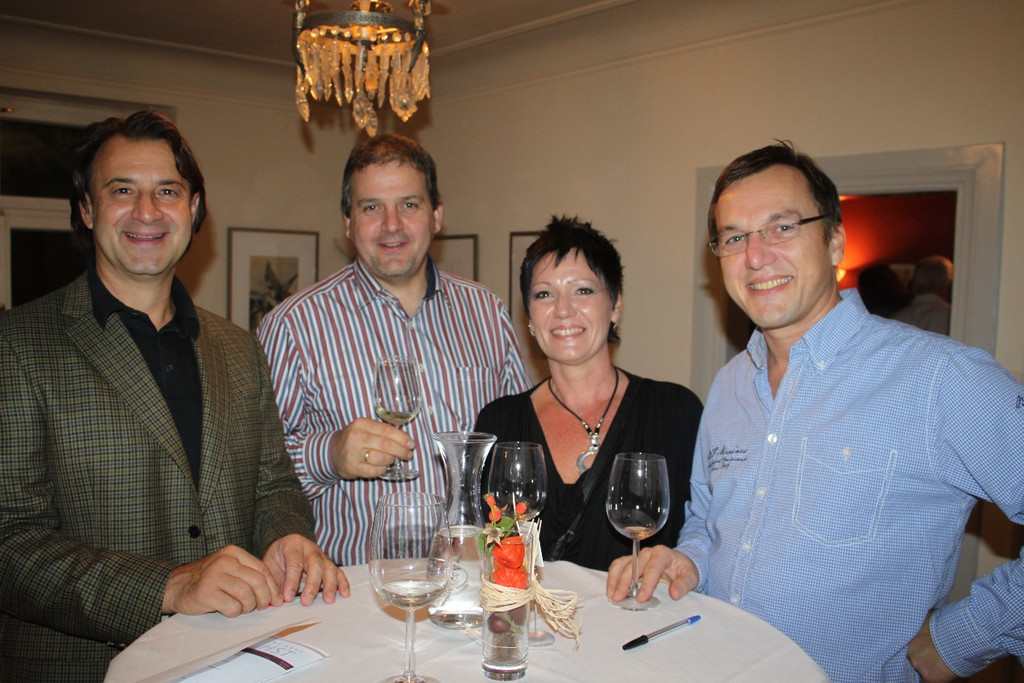 Wein Gut Kost Lochau HERBST 2012 _31__jpg-1352028138