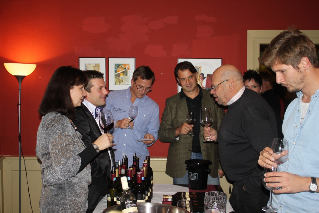 Wein Gut Kost Lochau HERBST 2012 _2__jpg-1352028015