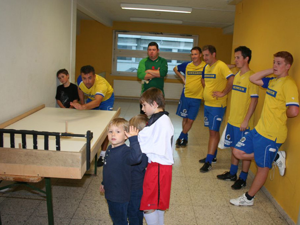 Auner14b_jpg-1352060783