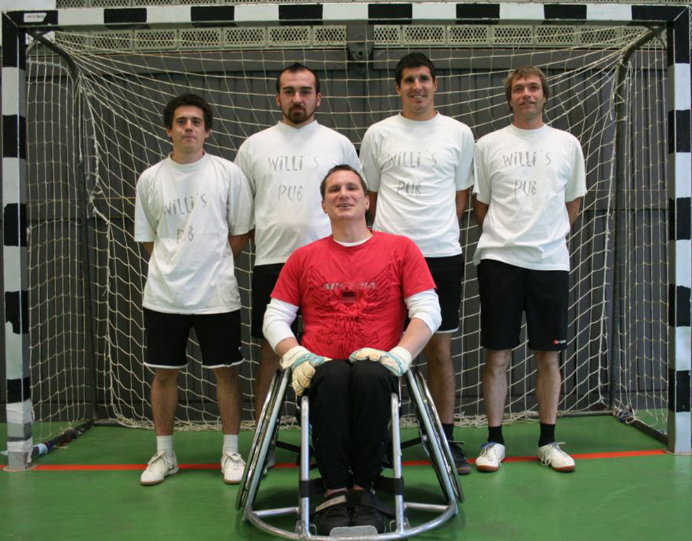 Auner22Willis_jpg-1352060860