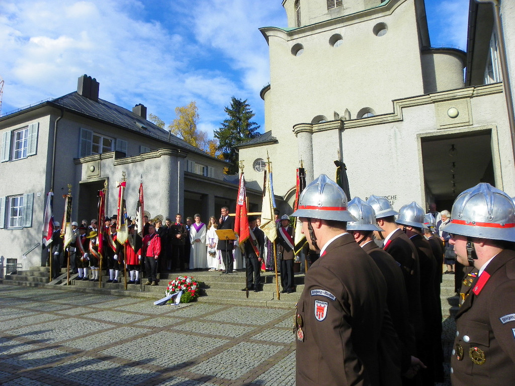 113_1285_JPG-1352156968