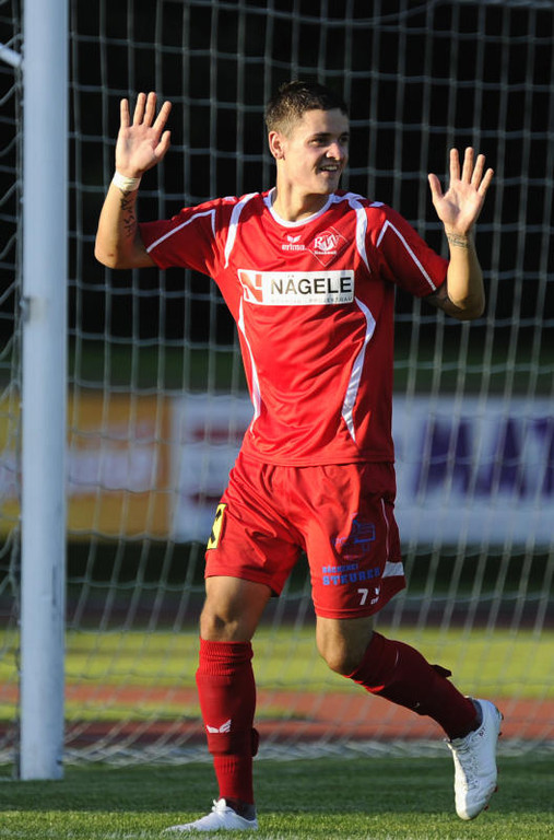 w__ger 11_jpg-1352240302