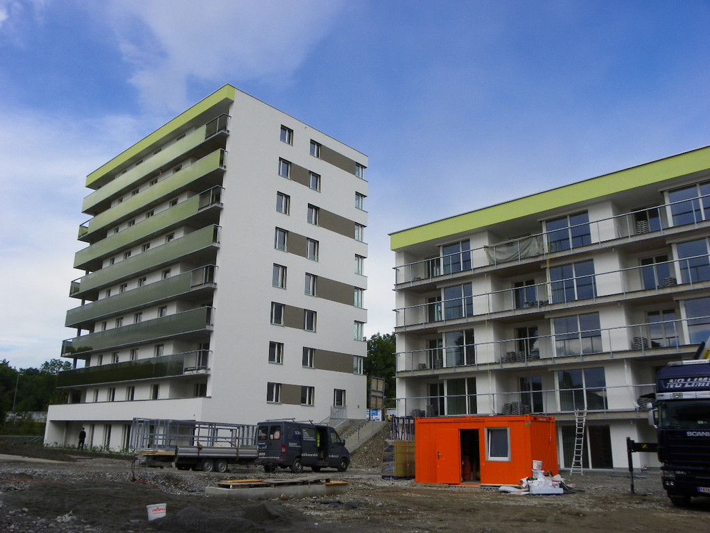 116_2851_JPG-1352331257