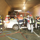 Lkw gegen Pkw: Schwerer Unfall im Pfändertunnel II