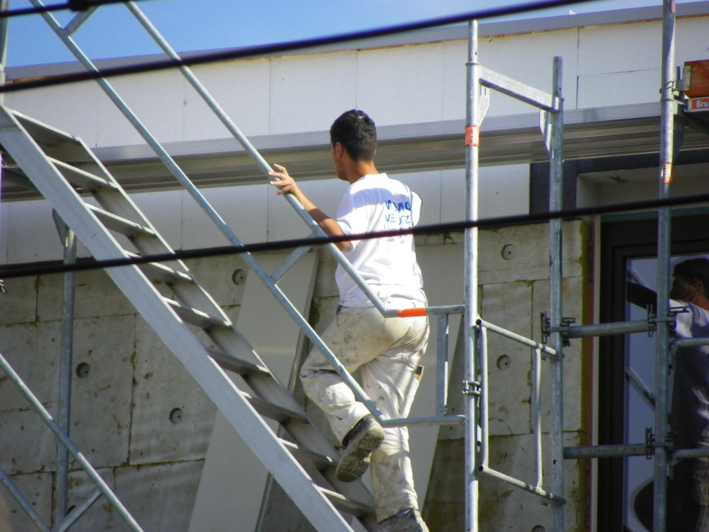 116_4520_JPG-1352413181