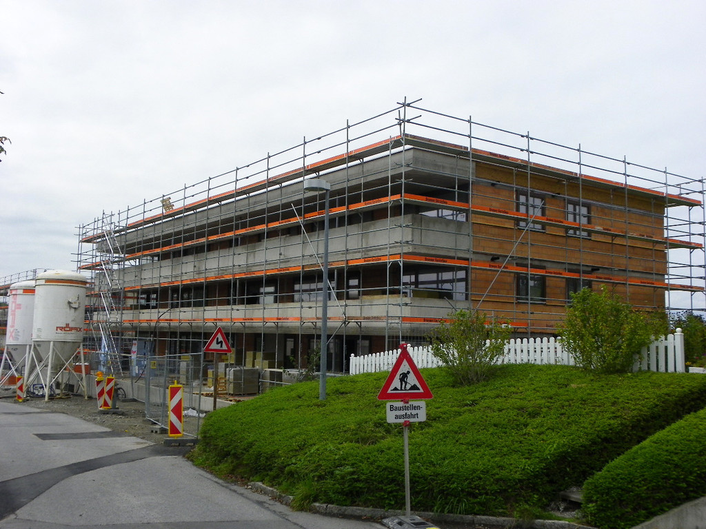 116_3627_JPG-1352413106