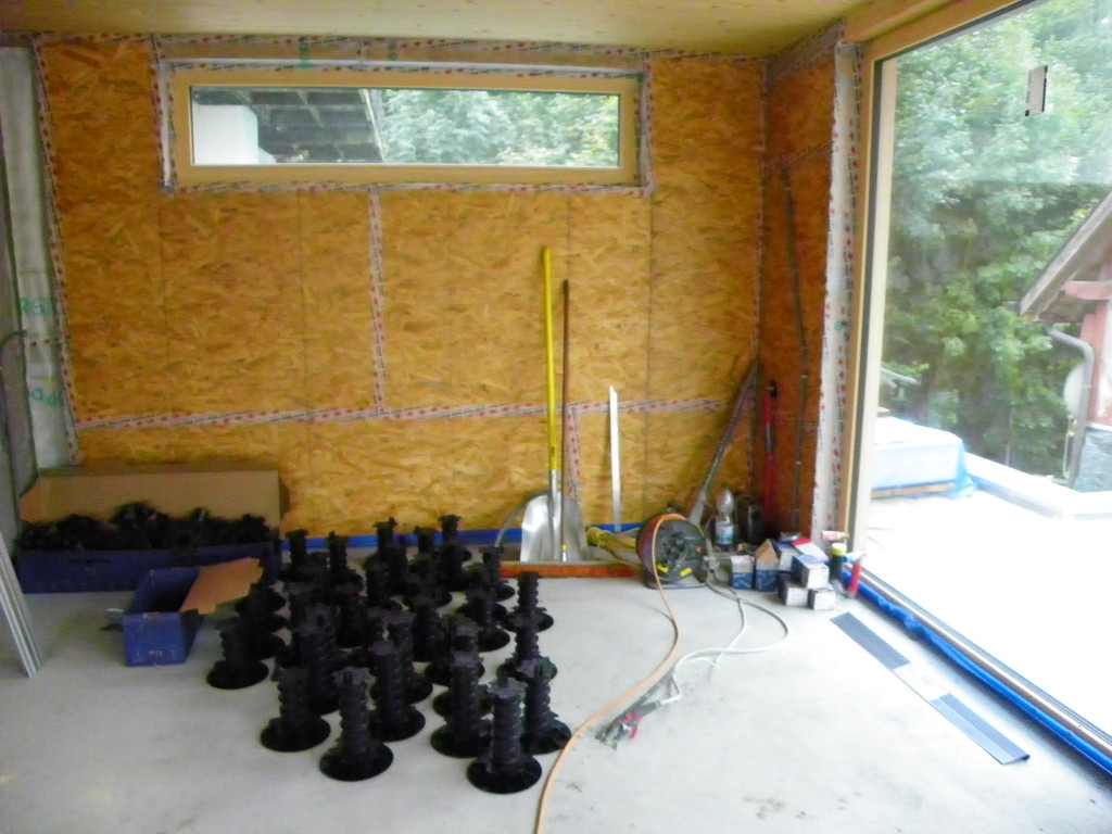 116_3241_JPG-1352415451