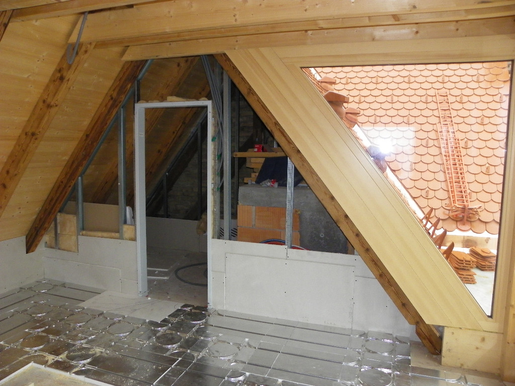 116_3248_JPG-1352415472