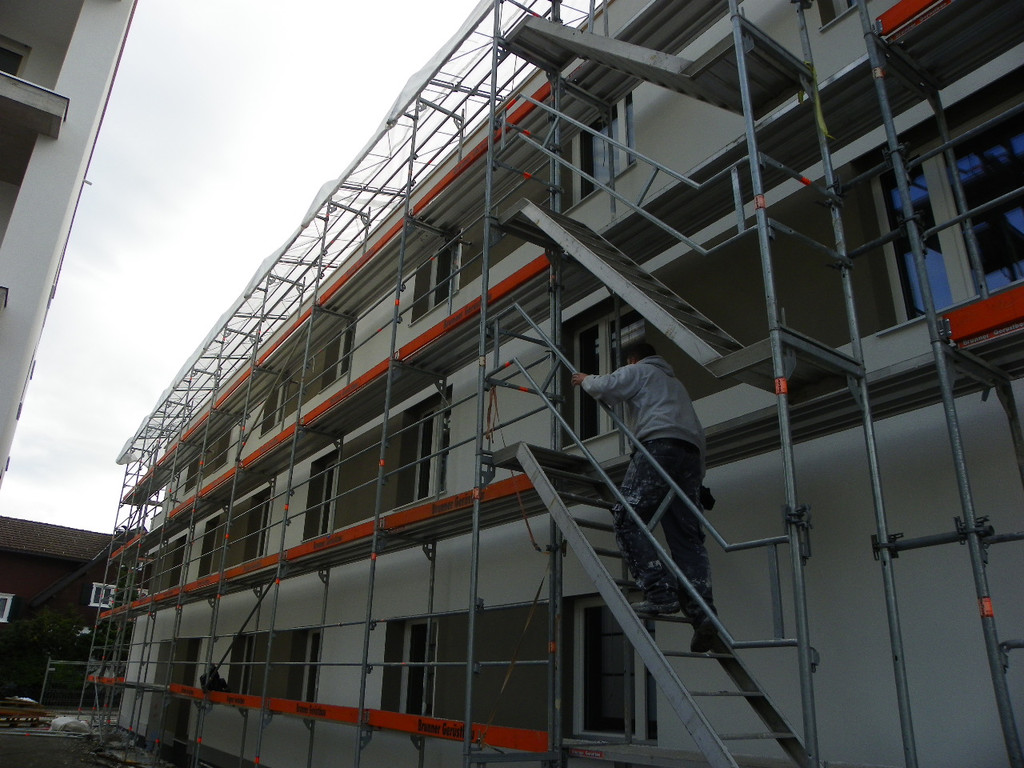 116_2857_JPG-1352418049