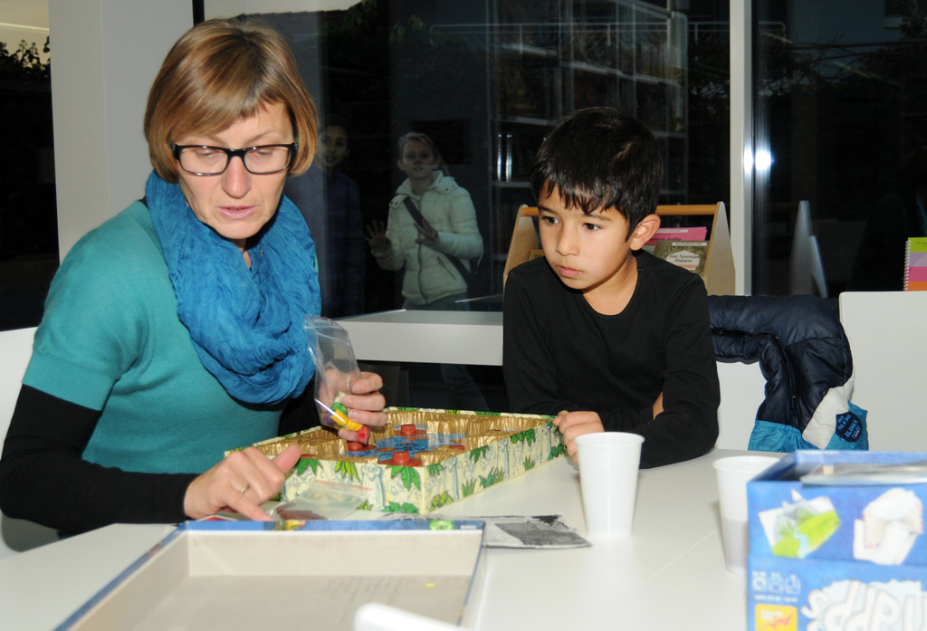 Spielothek H__chst 09-11-2012 56_jpg-1352637897