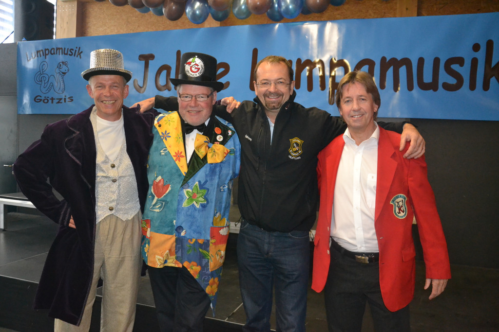 Lumpamusik G__tzis_VHotz _1__JPG-1352645155