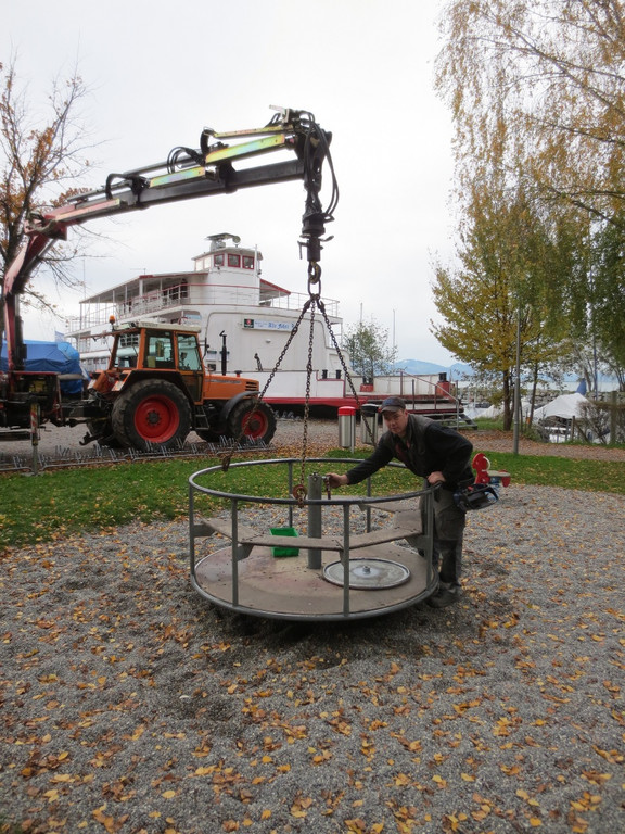Spielplatz Reparatur Fessler 2012 _4__jpg-1352660835