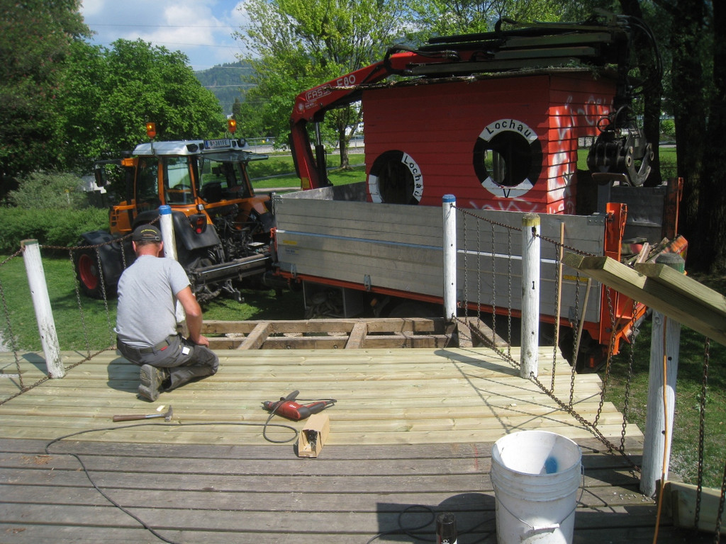 Spielplatz Reparatur Fessler 2012 _10__jpg-1352660876