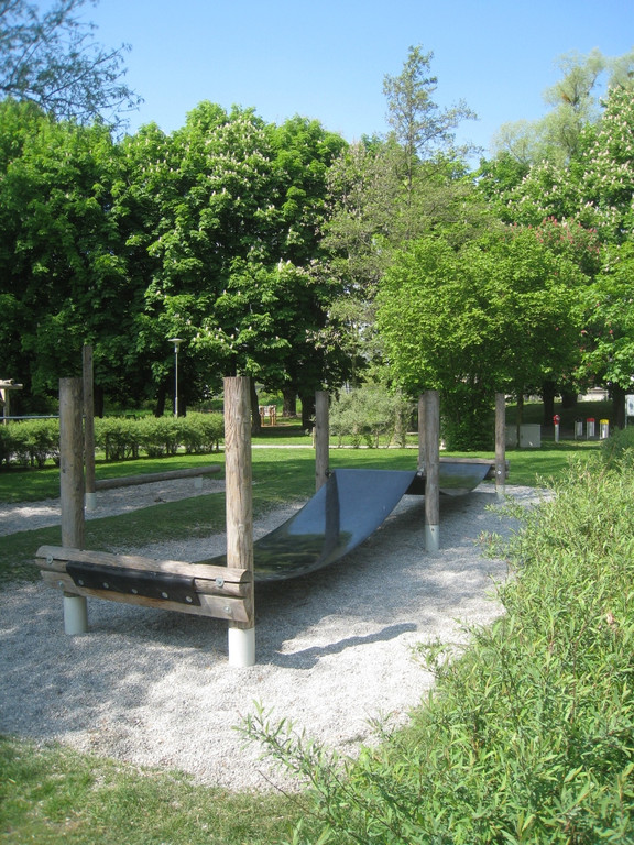Spielplatz Reparatur Fessler 2012 _7__jpg-1352660857