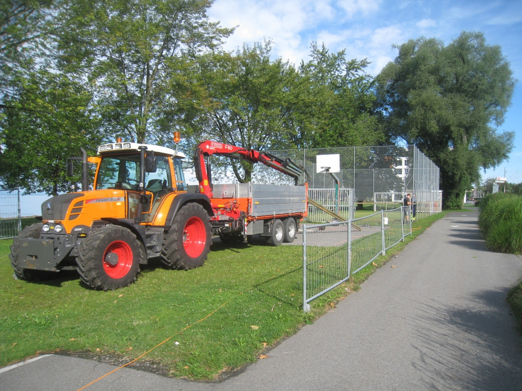 Spielplatz Reparatur Fessler 2012 _15__jpg-1352660910