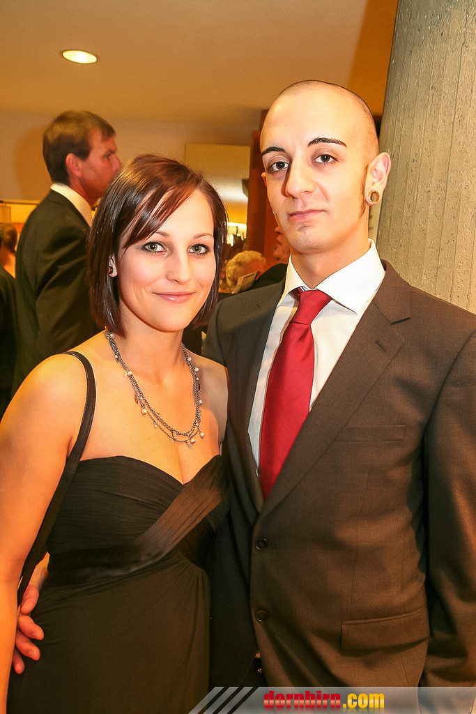 12214570.jpg