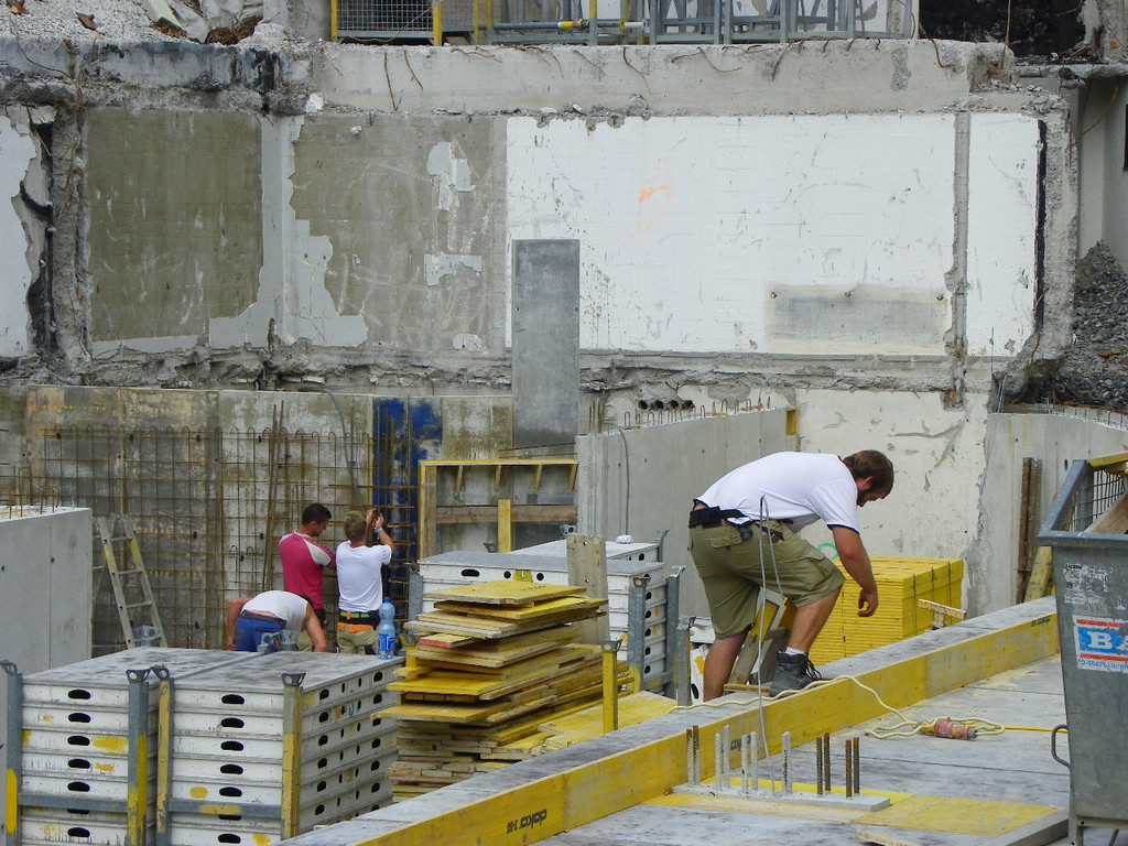 116_0506_JPG-1352760224