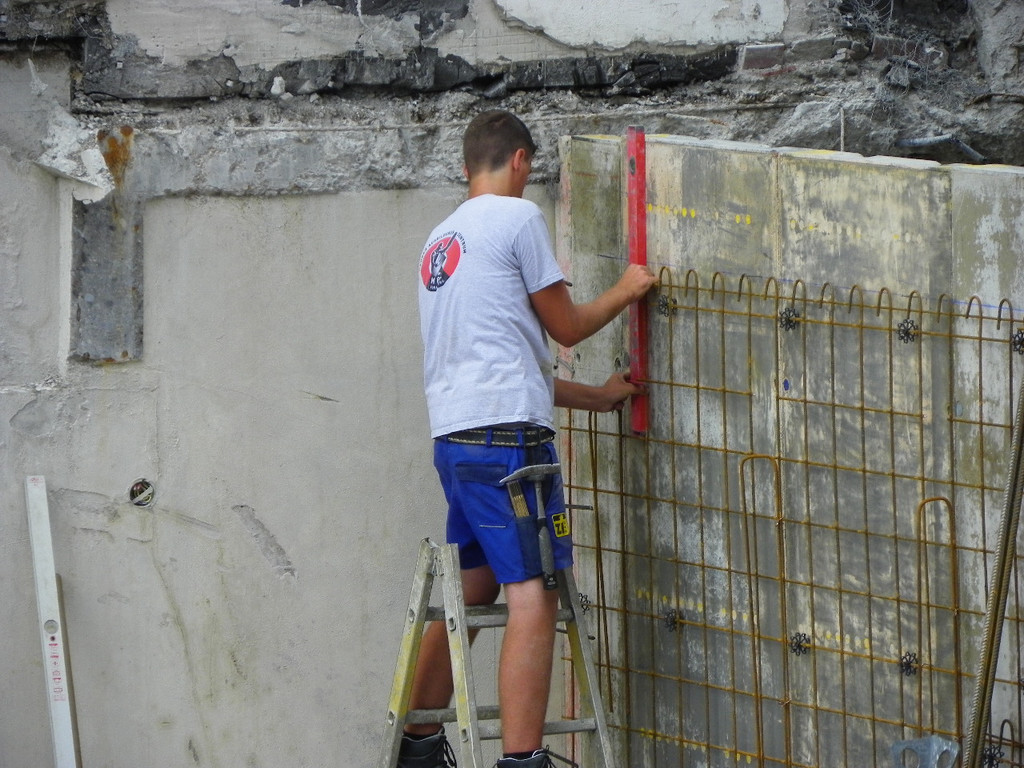 116_0502_JPG-1352760220