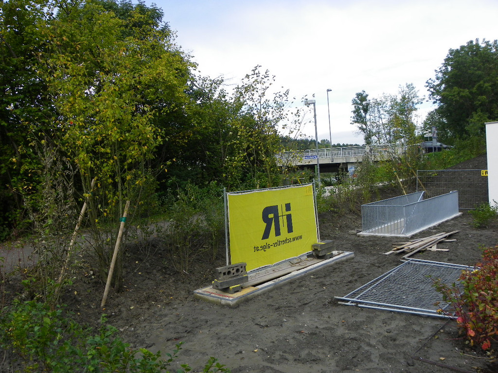 116_2843_JPG-1352764134