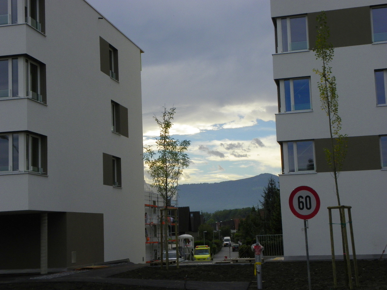 116_2830_JPG-1352764113