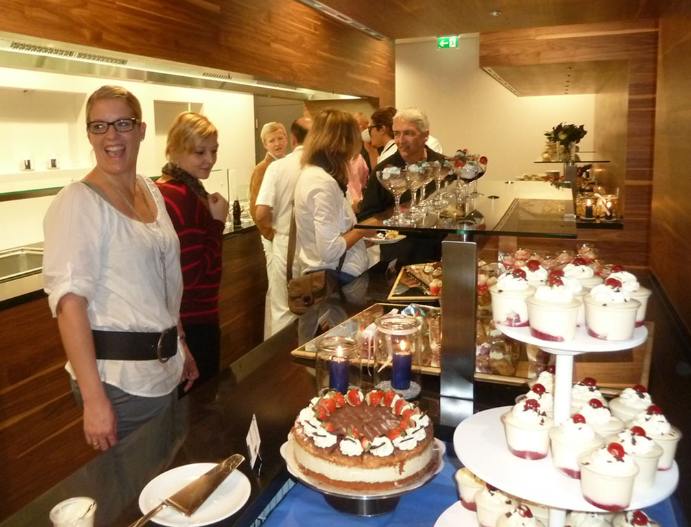 LKH19Buffet_jpg-1352800422