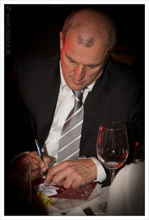 hakb  340_jpg-1352803400