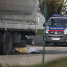 Tödlicher Unfall in Wien-Simmering, Arbeiter von Lkw überrollt: Am Unfallort