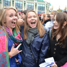 6redbull brandwagen 3 feet smaler_ prater_ juni 2012.jpg