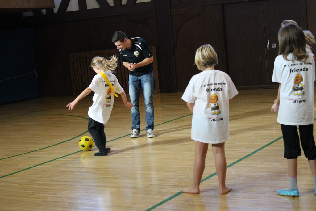 Fu__ballaktion Schule Ludesch 022_JPG-1353009979