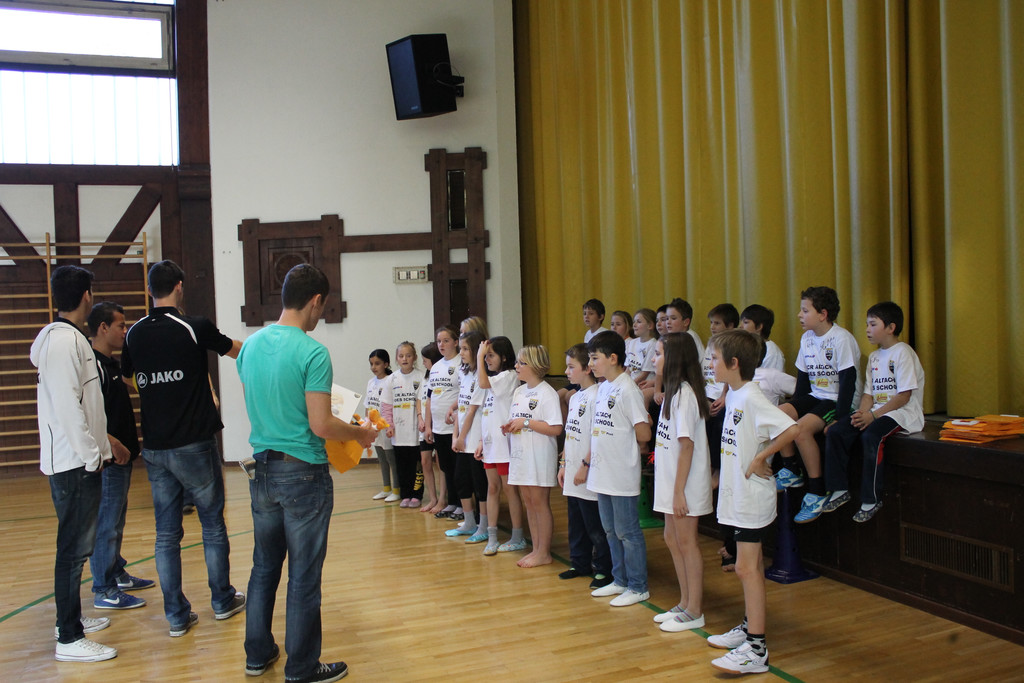Fu__ballaktion Schule Ludesch 058_JPG-1353010937