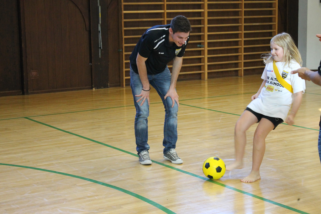 Fu__ballaktion Schule Ludesch 092_JPG-1353012675