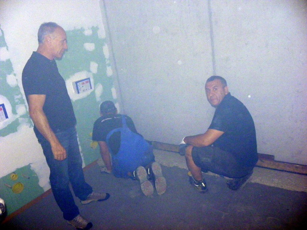 115_4296_JPG-1353109252