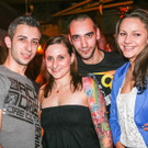 der Cpt. lädt  die Ladies ein