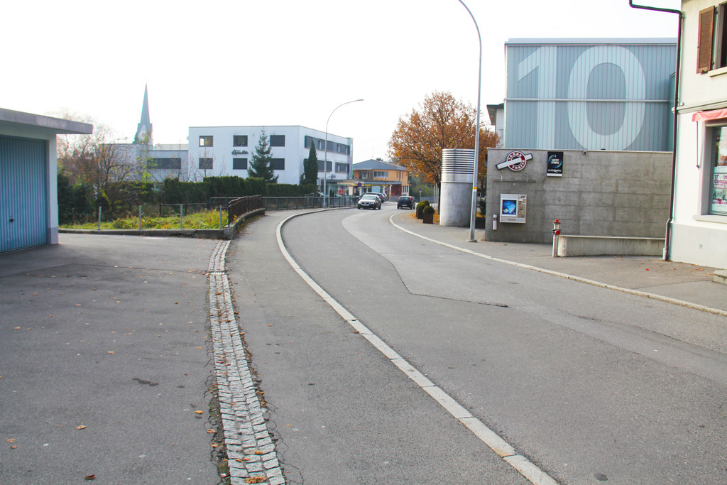 Am Bach_2_JPG-1353171912