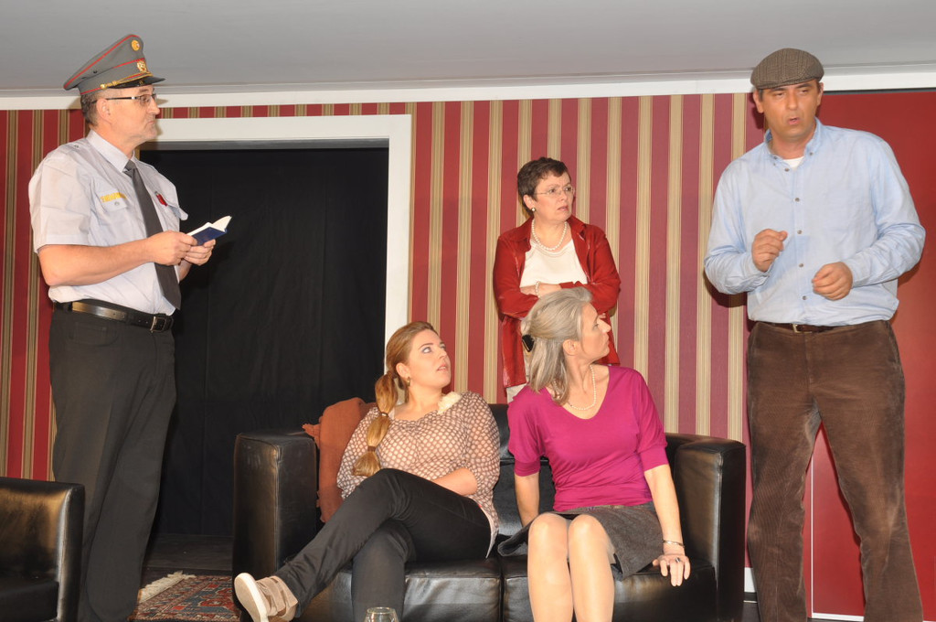 TheaterMaeder102.JPG
