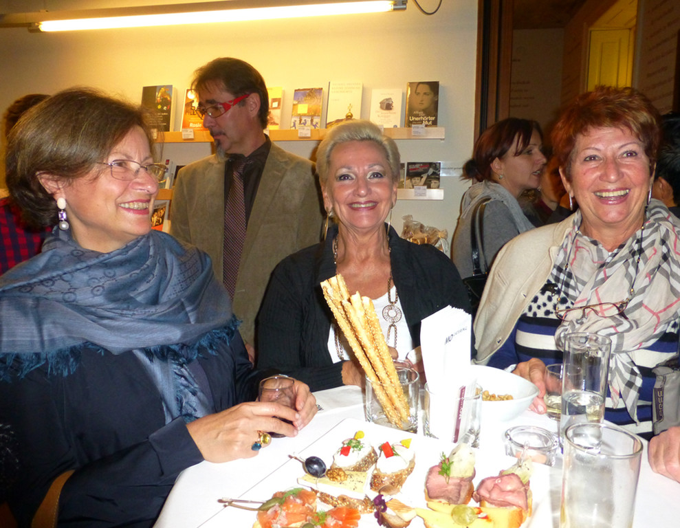 Jaspers19Walser_Hilde_Burgl_jpg-1353268156