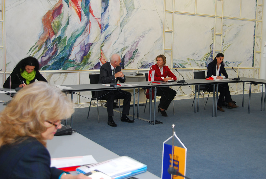 LRH-Direktoren03_jpg-1353347355