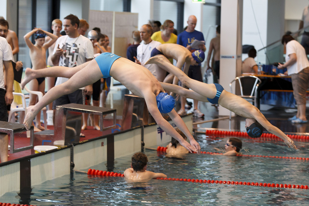 Yannic_Nasswetter_im_Wasser_01_jpg-1353400473