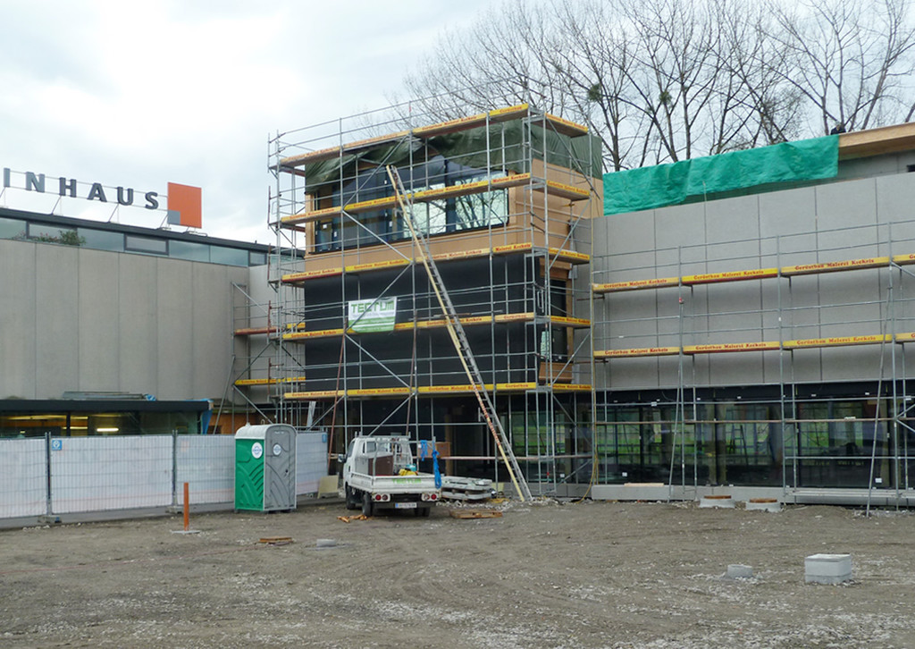 Inhaus2d_jpg-1353403542