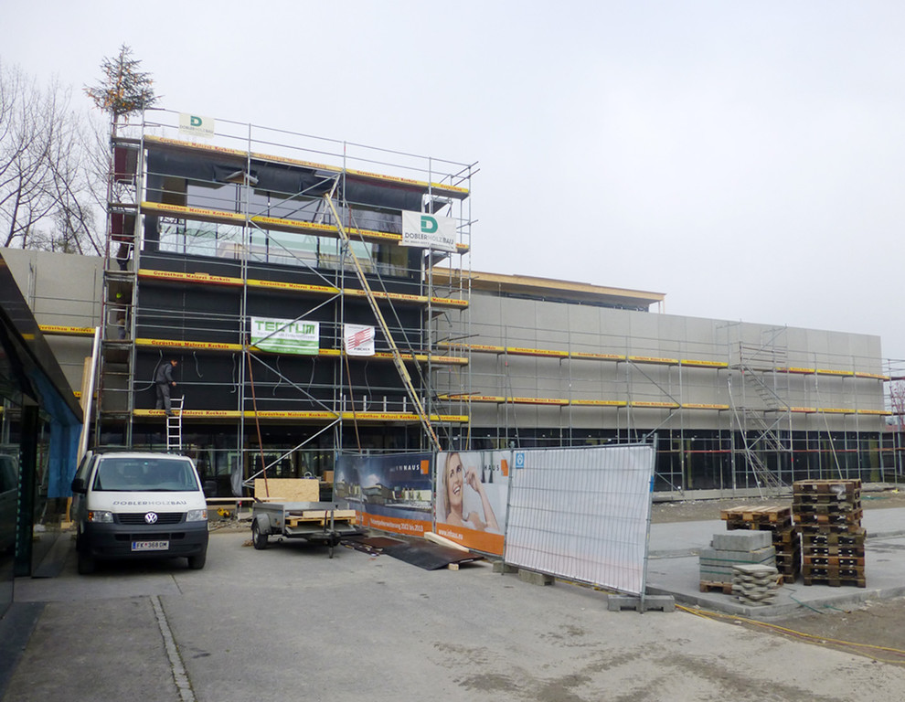 Inhaus2b_jpg-1353403898