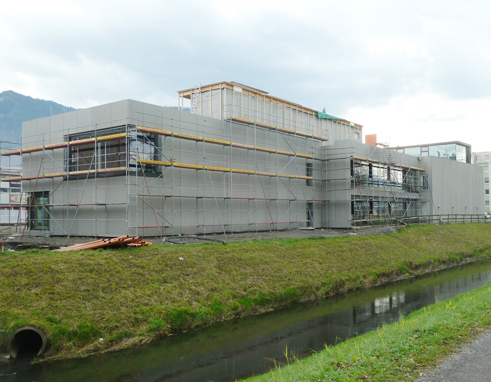 Inhaus2c_jpg-1353403904