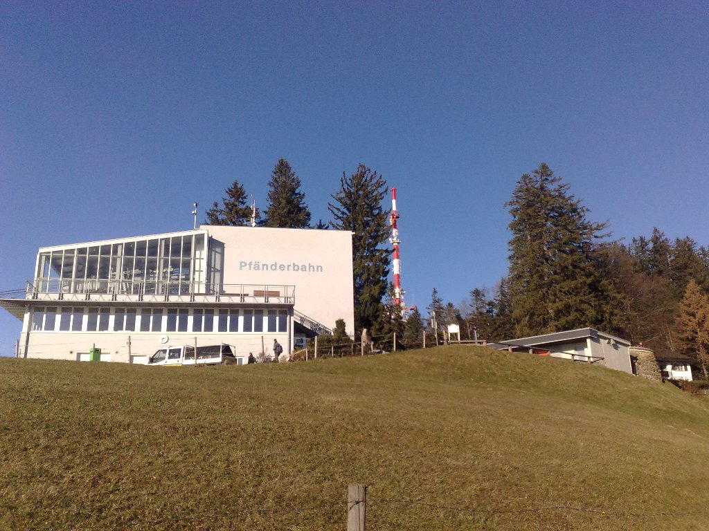 20112012705_jpg-1353440920