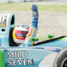 Jerez Spanien Schuhmacher gewinn nach einer Zwei-Rennen Disquailifikation Damon hill wird zweiter vorletztes Bild.jpg