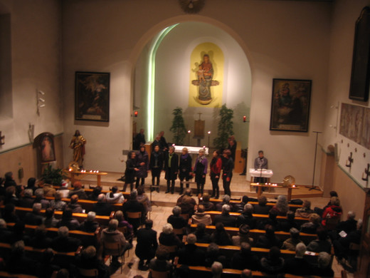 Laguzzer Frauen Advent 2011.JPG